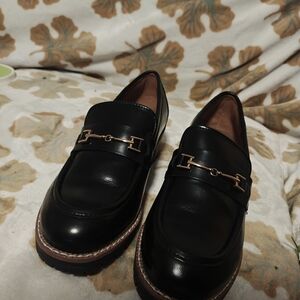 Dream Pairs Black Loafers with Gold Accent